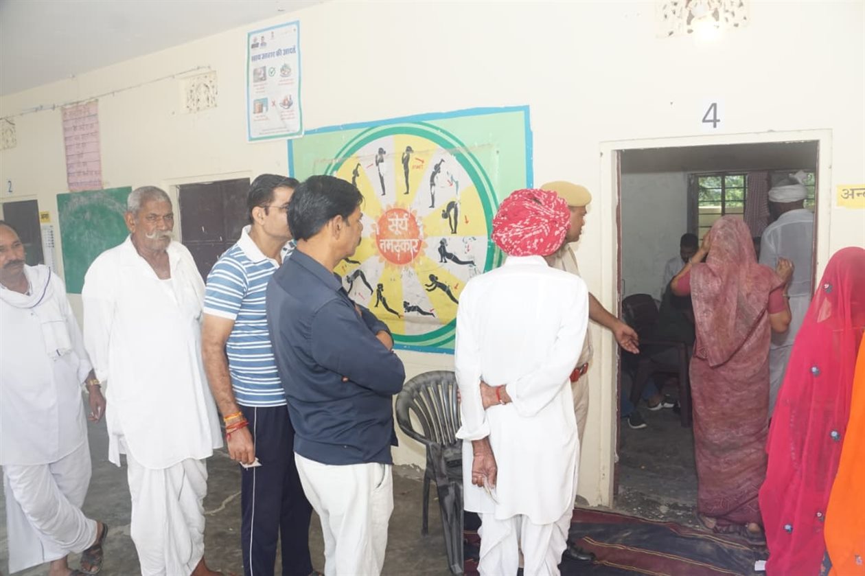 वार्ड 62 की भाग संख्या 23 में पुनर्मतदान शांतिपूर्ण तरीके से सफलतापूर्वक संपन्न —76.32% मतदाताओं ने किया अपने मताधिकार का प्रयोग